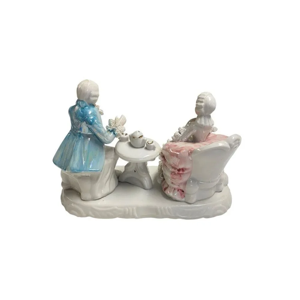 Porcelain Colonial Man & Woman Tea Time Spaghetti Lace &‎ Poodle Figurine